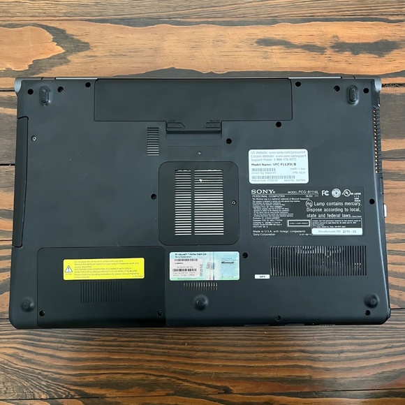 Sony Vaio Laptop Computer - Picture 2 of 4